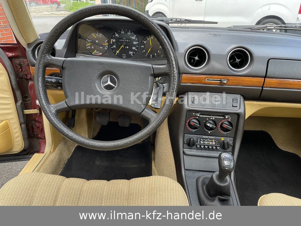 Mercedes-Benz 200 Oldtimer H-Kenzeichen Sehr gepflegt in Witten