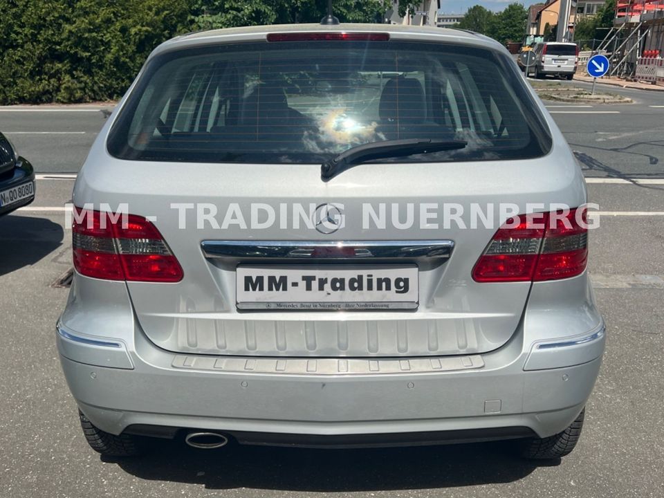 Mercedes-Benz B 170-AUTOMATIK-5TÜRIG-KLIMA-ALU-SERVO-EUR5 in Nürnberg (Mittelfr)