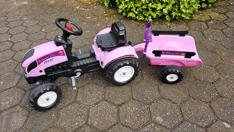 Falk Kinder Traktor, Rosa, Sehr gut erhalten, Mit Anhänger in Ankum