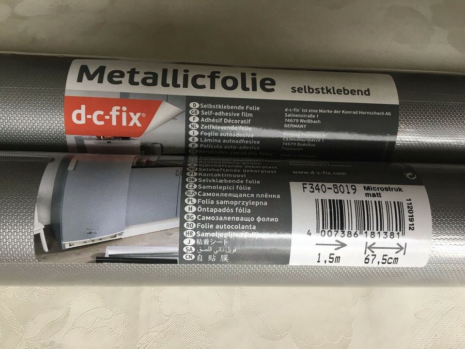 1 d-c-fix silber Metallic Klebe-Folien selbstklebend L 150 B 67,5 in  Nordrhein-Westfalen - Herne, Heimwerken. Heimwerkerbedarf gebraucht kaufen