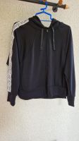 Nike Jacke Training Sport Damen Gr. L schwarz Niedersachsen - Wolfsburg Vorschau