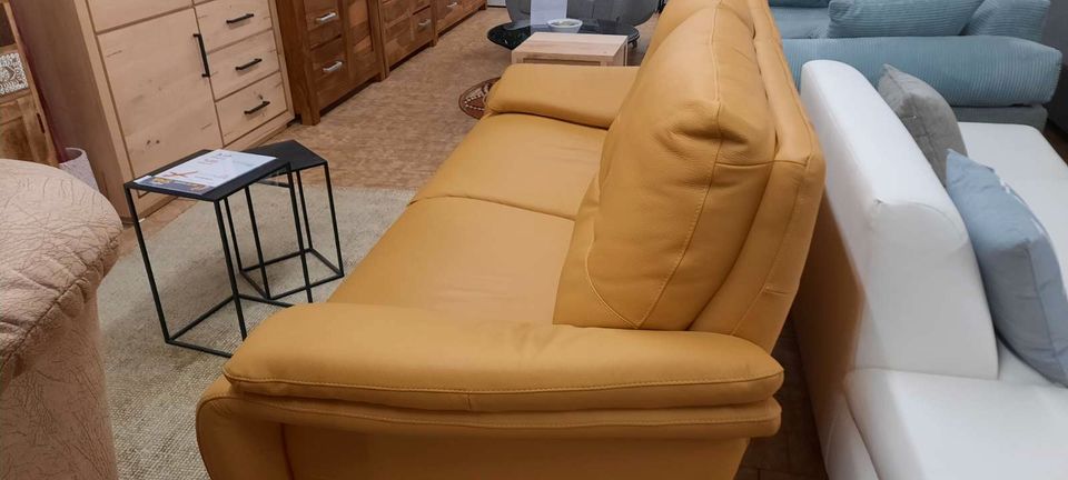 Sofa 3- sitzig Leder, statt 2849€ in Merseburg