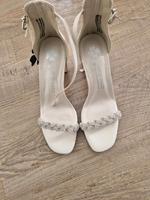 Schuhe mit Strasssteinen Nordrhein-Westfalen - Detmold Vorschau