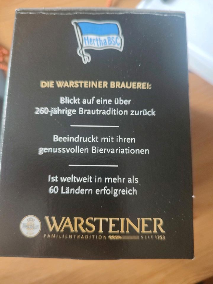 Hertha BSC Berlin Fankrug Warsteiner in Bad Soden am Taunus