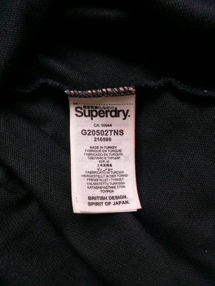 Superdry Sports Pullover, schwarz, Gr. L, eher Oversize in Seesen