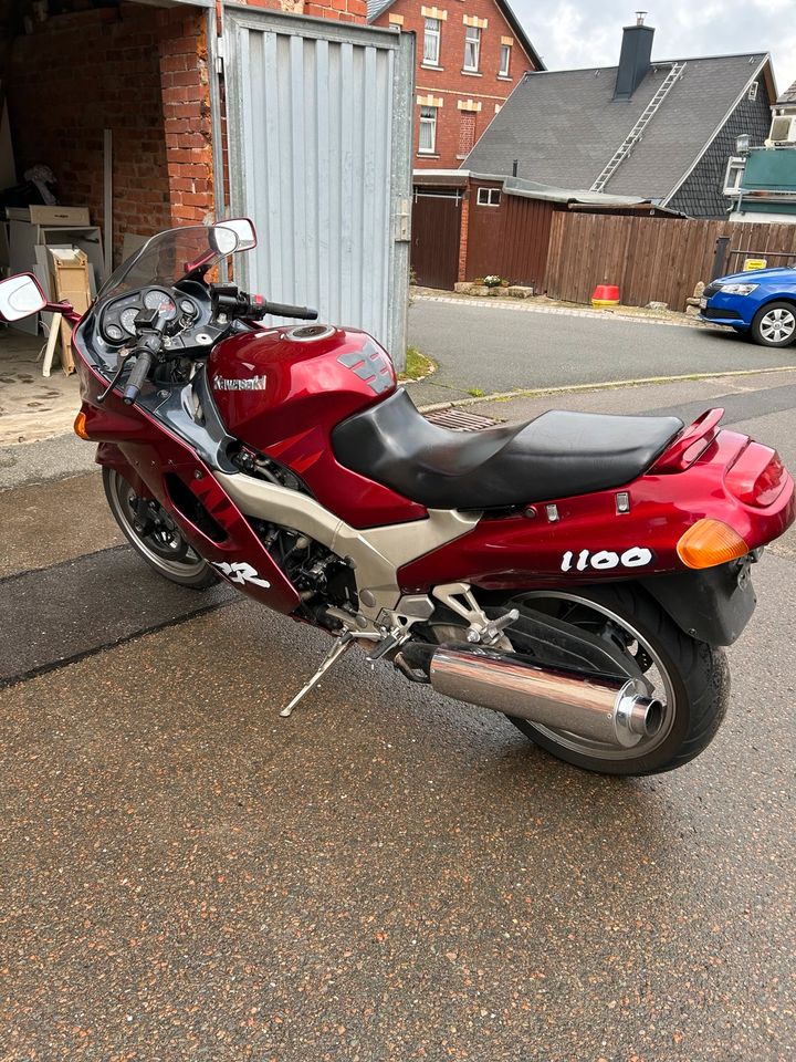 Motorrad Kawasaki ZZR 1100 in Steinberg