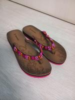Zehentrenner / Flip Flops Gr. 36 neu mit Perlen, Graceland Thüringen - Hörselberg-Hainich Vorschau