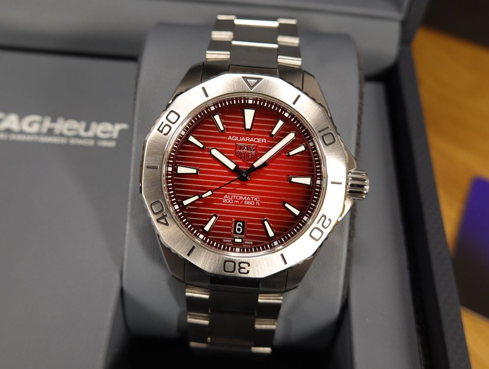 NEU TAG Heuer 40 mm Aquaracer Professional 200 WBP2114 Automatik in Gerblinghausen