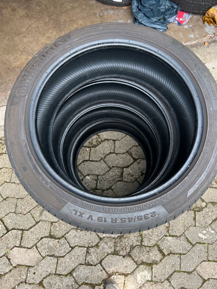 Continental Sommer Reifen 235/45/R19, 2017, 6-6,5 mm, 4 Stück in Hannover