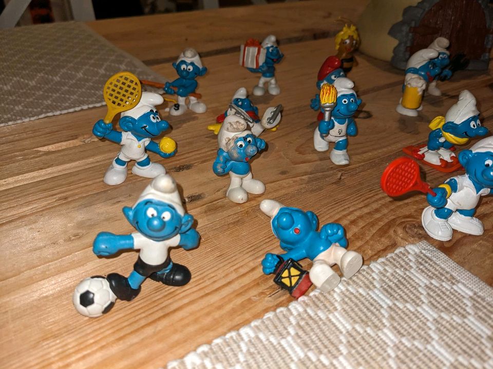 32 x Schlumpf Figuren Bully PeYo Schleich Sammlung Schlümpfe in Barßel