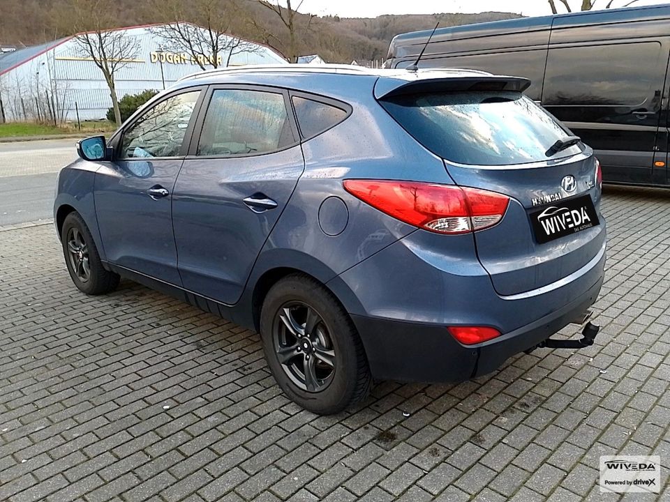 Hyundai ix35 Style AWD NAVI~AHK~TEMPOMAT~LEDER~ in Dortmund