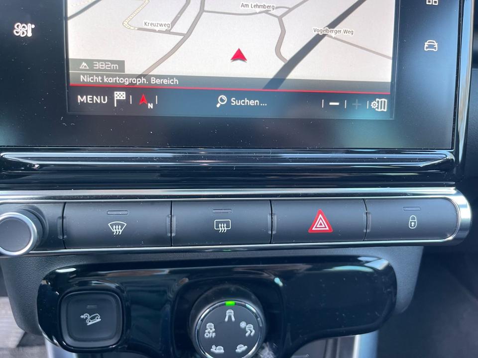 Citroën C3 Aircross Shine 1.2 Klima Navi Panorama 8x Alu in Lüdenscheid