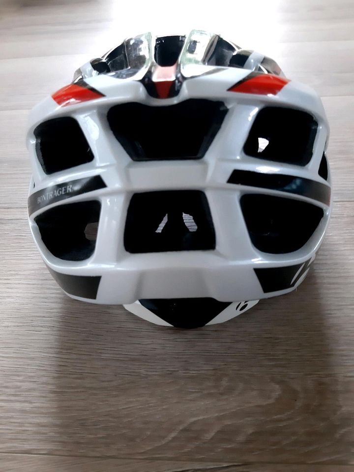 Fahrradhelm von Bontrager in Kalbe (Milde)