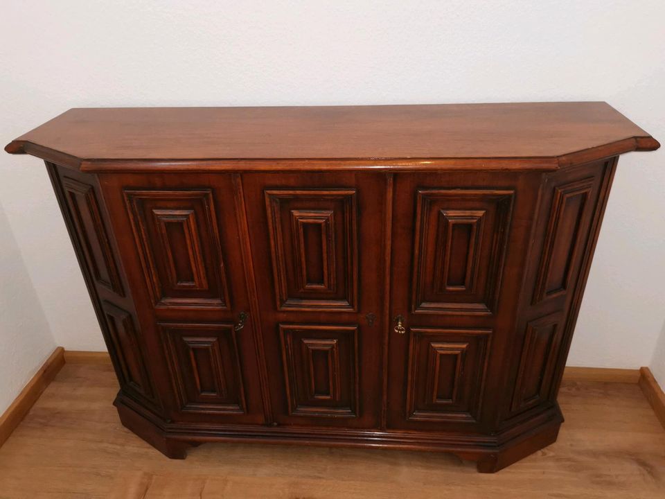 Komode Sideboard Antik in Hanau