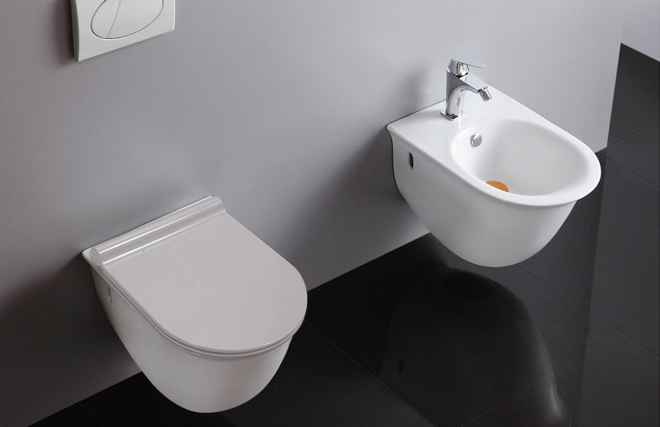 Lagerausverkauf ! Design Wand-Tiefspül--WC mit  Softclose WC Sitz in Hamburg