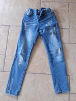 Jeans in used-Design , slim, Gr.146 Sachsen - Chemnitz Vorschau