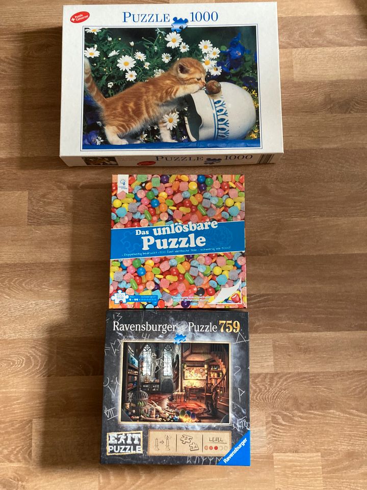 Puzzle-Konvolut mit 3 Puzzles. in Schuby