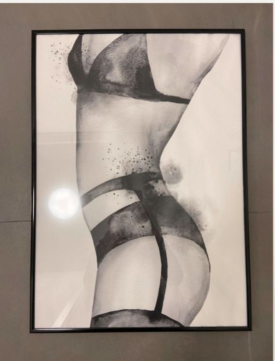 Leinwand Frau Body Strapse Desenio 50x70 Bild Poster in St. Leon-Rot