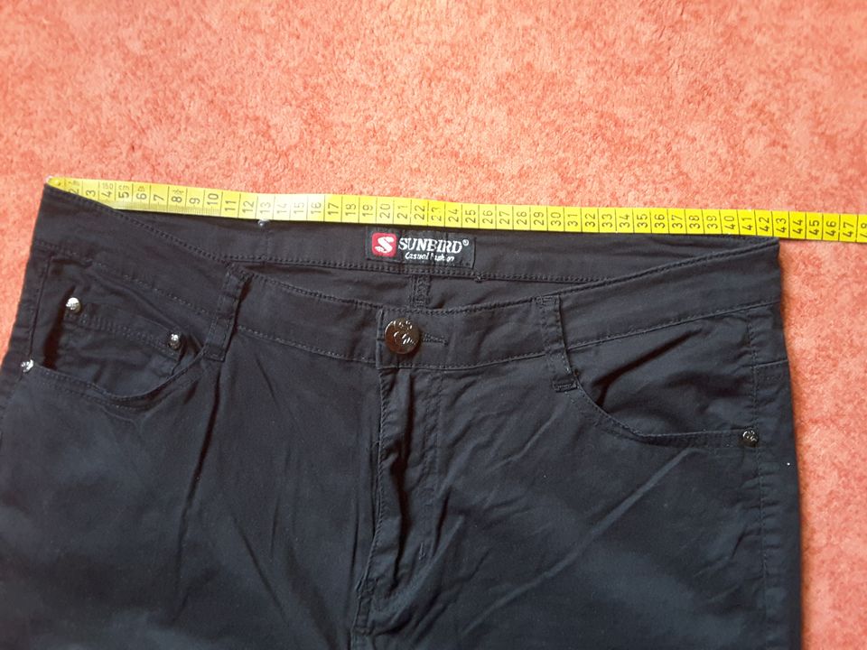 Stretch 3/4 - Hose  Gr.40/42  Sunbird, schwarze Sommerhose in Niesky