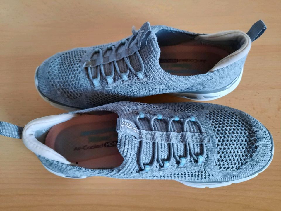 SKECHERS RELAXED FIT MEMORY FOAM - SNEAKER GR. 36 in Gatersleben