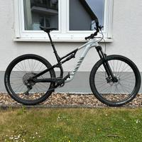 Canyon Neuron 5 AL MTB Gr. L Fully Trailbike SQlab 3OX Lenker Nordrhein-Westfalen - Odenthal Vorschau