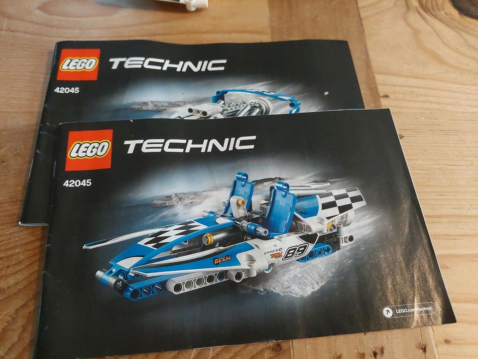 Lego technic 42045, Hydroplane Racer in Laufach