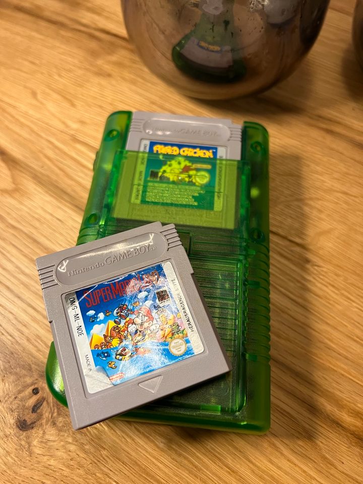 Grüner Nintendo GAMEBOY tm - Sammlerstück in Bottrop