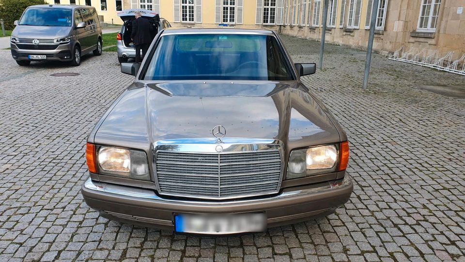 Mercedes S300 Oldtimer in Stuttgart