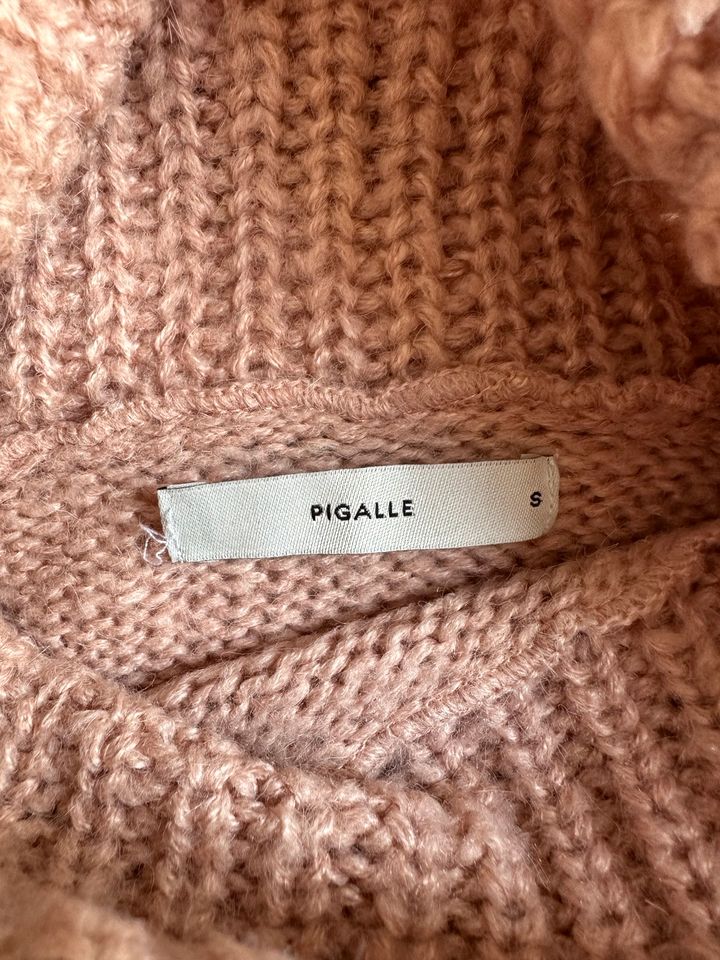 Pigalle Rollkragen Pullover gestreift in Frankfurt am Main