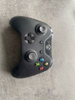 XboxOne Konsole mit schwarzem Controller Bayern - Bad Tölz Vorschau