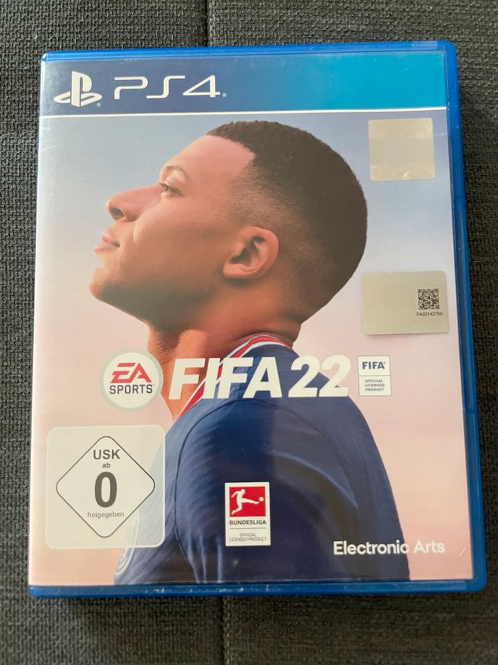 PS4: FIFA 22 in Attenkirchen