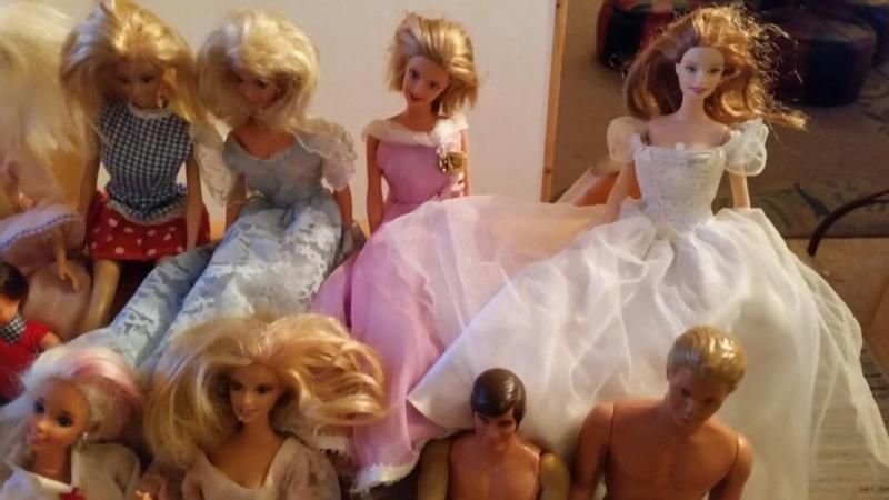 Barbie-Puppen (nur als Set zu verkaufen!) in Bremen