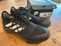 Feldhockeyschuhe Adidas Größe 40 Hockey Divox 1.9 S Nordrhein-Westfalen - Dinslaken Vorschau