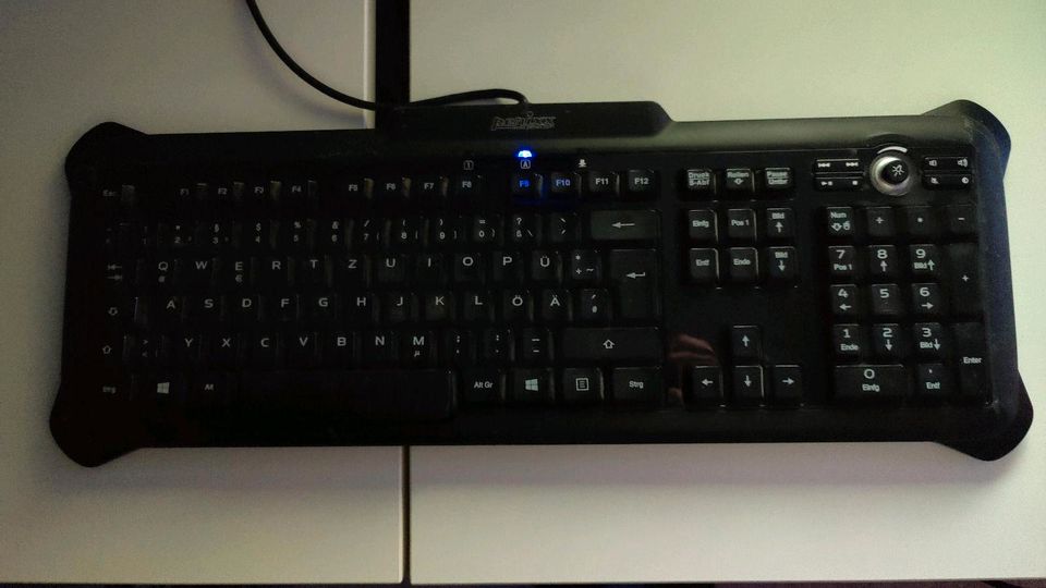 Tastatur mit Farbwechsel in Westerwalsede