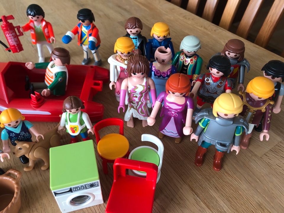 Konvolut Playmobil Figuren, Schlauchboot, Sonnenliege, Zubehör in Thüringen  - Langenwetzendorf | Playmobil günstig kaufen, gebraucht oder neu | eBay  Kleinanzeigen ist jetzt Kleinanzeigen