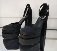 Plateau High Heels Schwarz Baden-Württemberg - Tübingen Vorschau