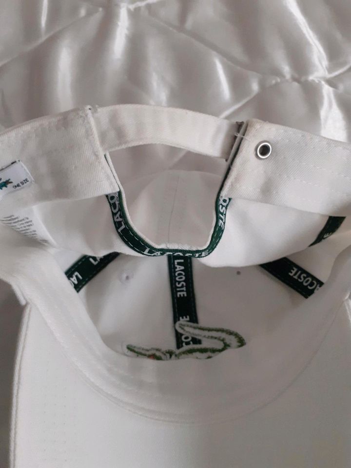 Lacoste Cap Unisex Gr. One Size/ Farben rot & weiß TOP ! in Merzig