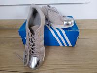 Adidas Superstars Sneaker grau Leder Metallkappe 41.5 Rheinland-Pfalz - Thalfang Vorschau