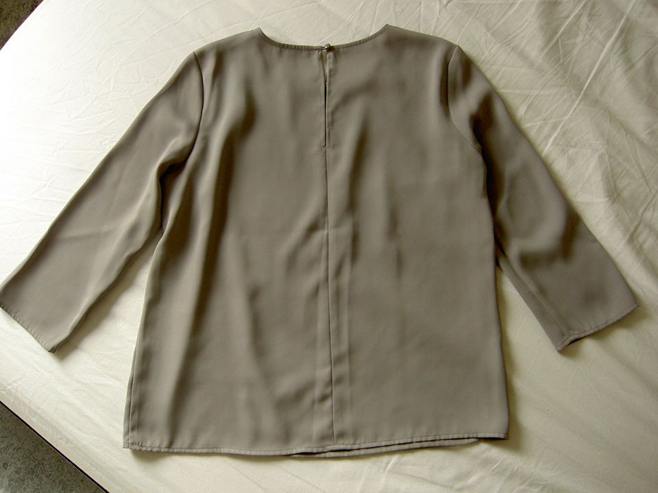 Tunika-Bluse kastig von more&more, hellgrau, Gr. 34, 2x getragen in Tittling