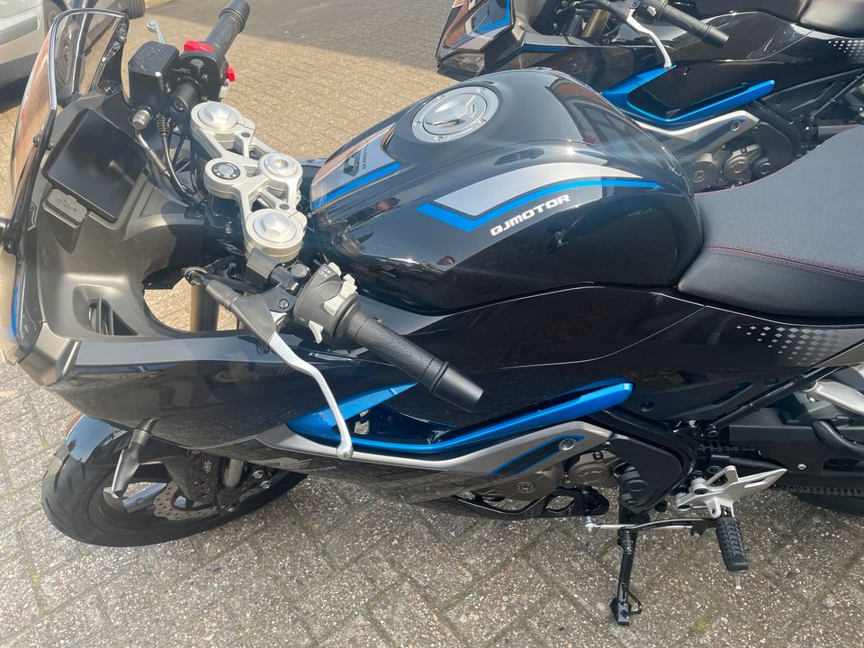 NEU QJ SRK 125 R Supersportler A1 B196 in Saterland