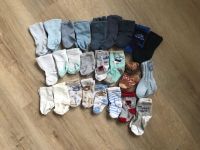 25 Paar Socken für Neugeborene Niedersachsen - Hambergen Vorschau