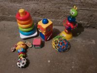 Baby Spielsachen o Ball Fischer price Rassel stapelturm Köln - Weidenpesch Vorschau