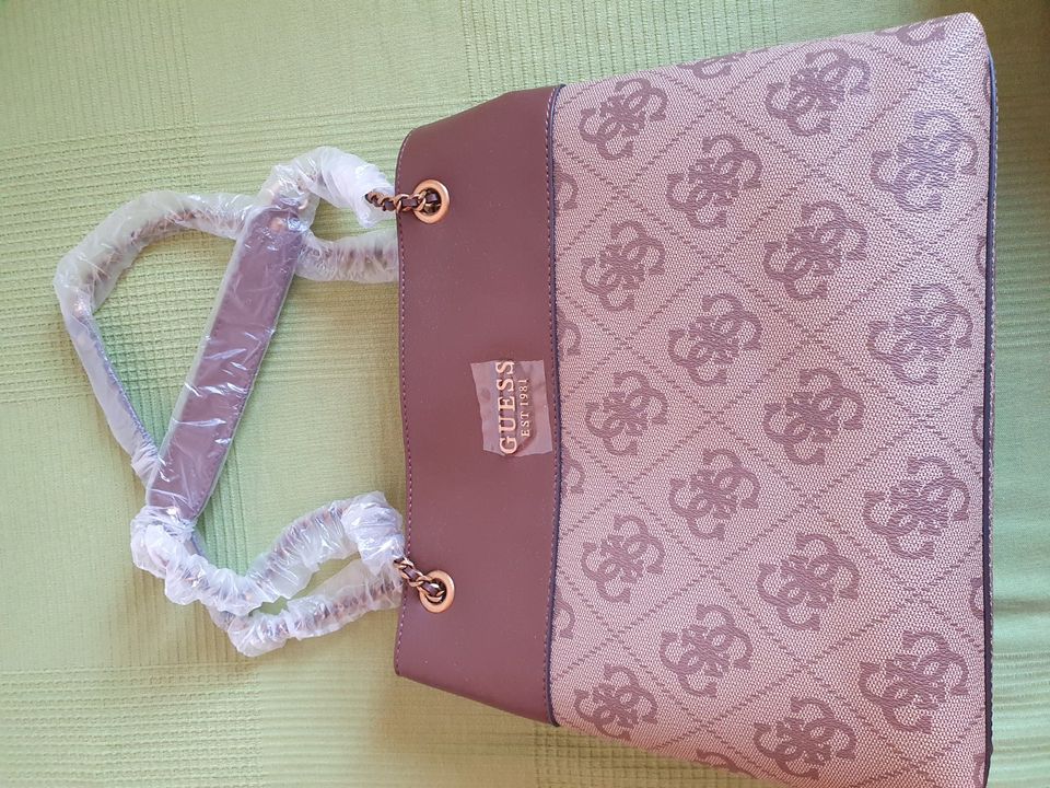 neue Damenhandtasche der Marke GUESS- 30 cm breit in Elxleben an der Gera