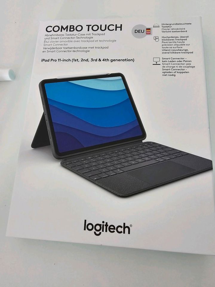 Logitech Combo Touch ipad Pro 11 in Bad Zwischenahn