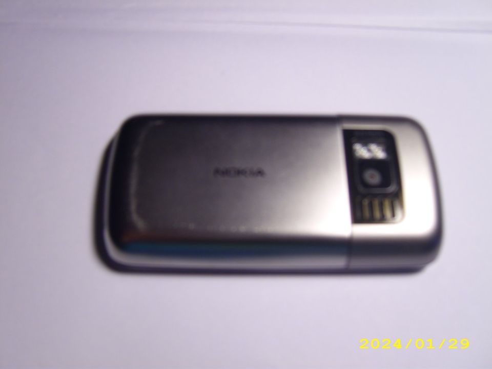 Nokia C6 inkl. Originalzubehör in Plauen