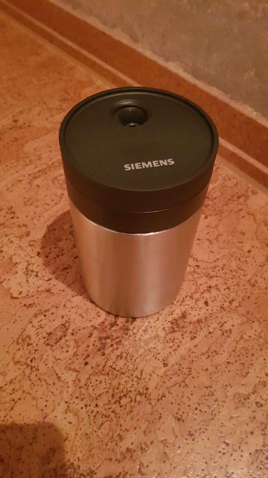 Milchbehälter Siemens Kaffeeautomat in Karlshuld