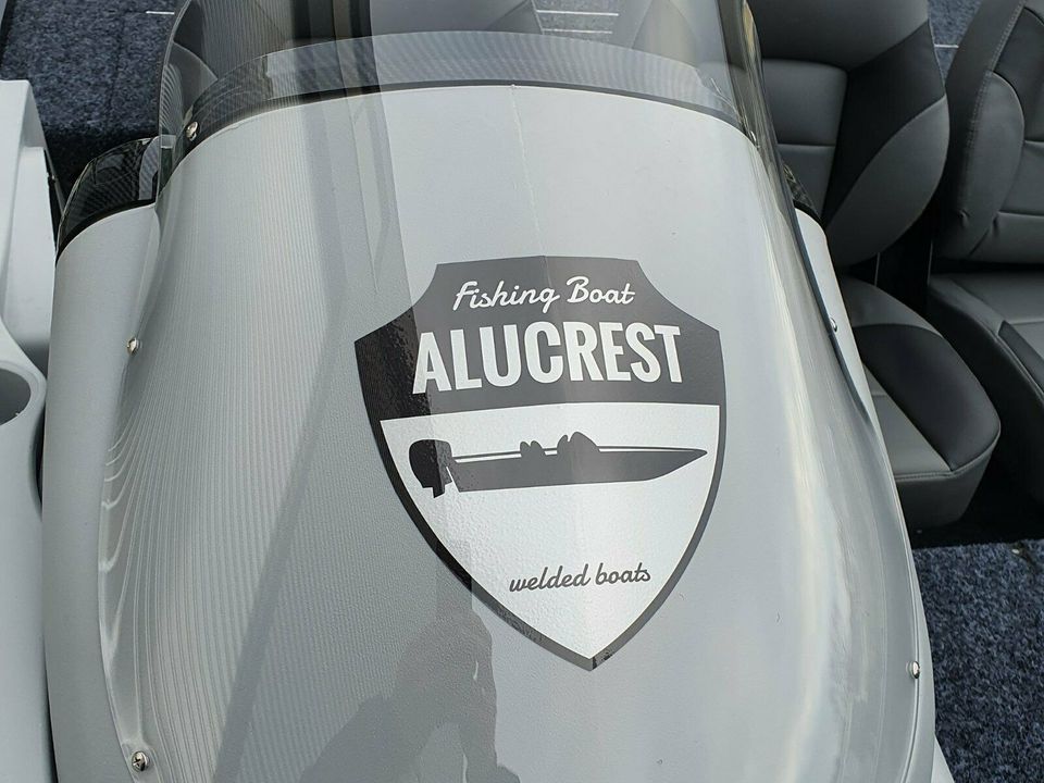 ALUCREST Bass Master Pro GT 488 Bassboat Alu Boot aluboot in Radolfzell am Bodensee