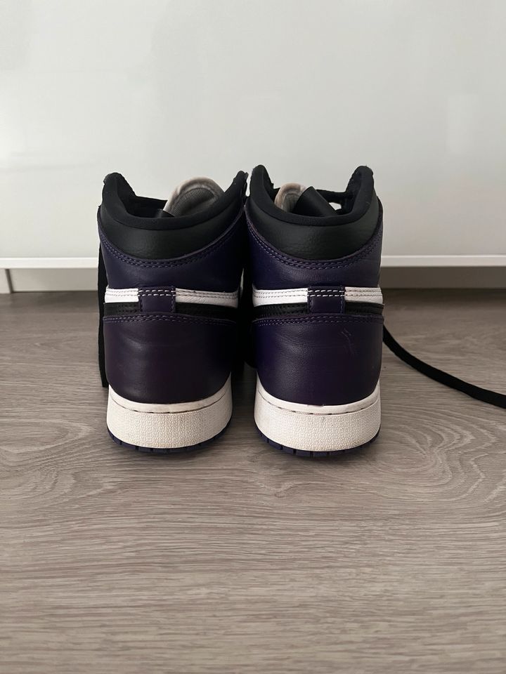 Jordan 1 Court Purple in Herne