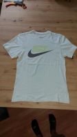 T-Shirt von Nike Gr. XS Sachsen - Neuhausen Vorschau