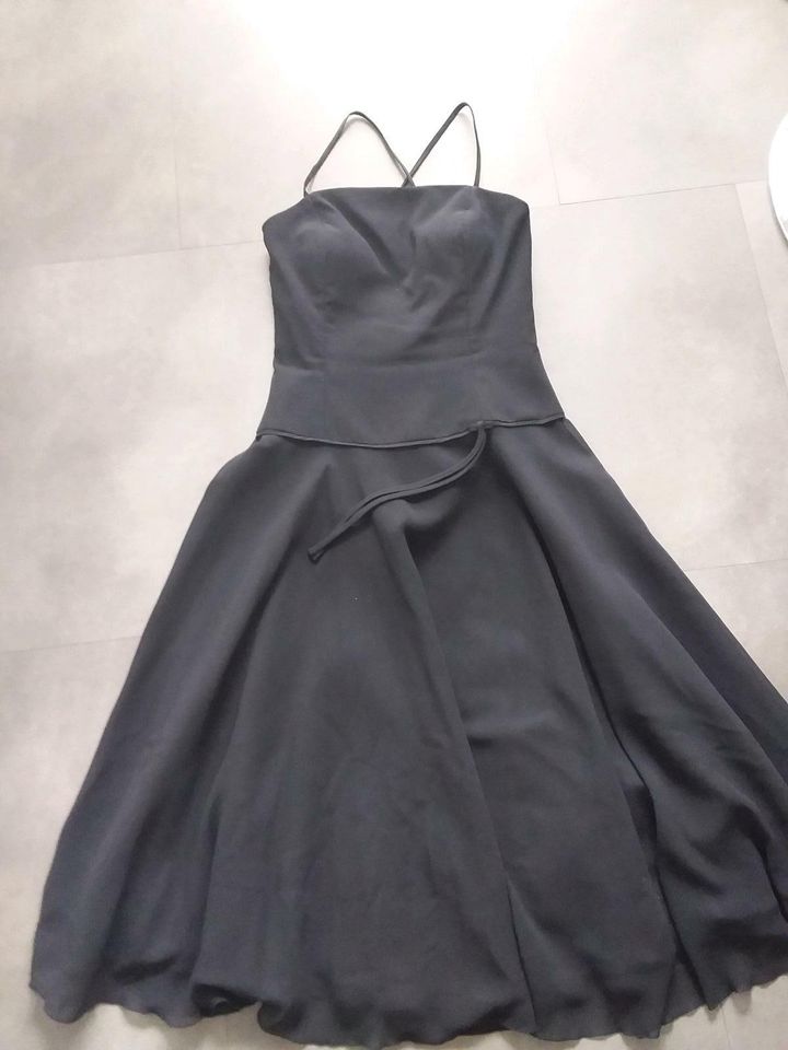 Kleid schwarz Marke Swing Gr.34 in Dinklage